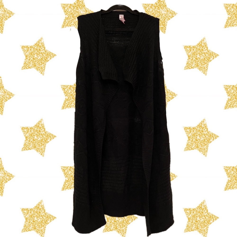 Sweater Vest Black Size Large (11-13)